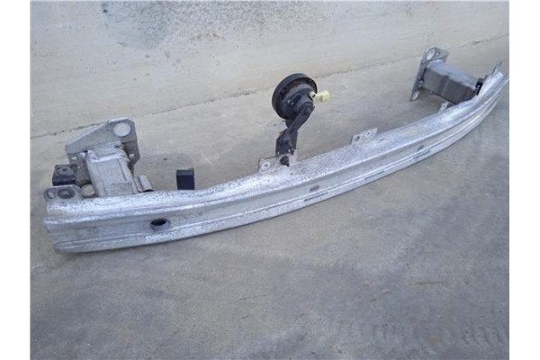 Recambio de refuerzo paragolpes para renault megane iii sport tourer 1.5 dynamique referencia OEM IAM 752100003R  