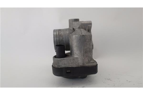 Recambio de caja mariposa aire para seat cordoba berlina (6k2) 1.4 referencia OEM IAM 28128063E  