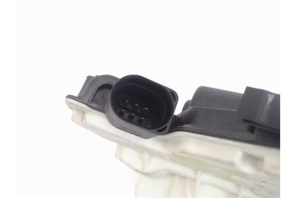 Recambio de cierre electromagnetico delantero derecho para seat ibiza berlina (6j5) 1.4 tdi referencia OEM IAM 16A5N1837016A  