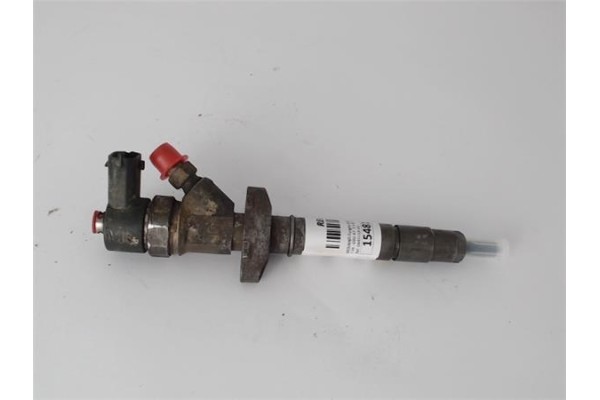 Recambio de inyector para opel movano furgón (f9) 2.5 dti referencia OEM IAM 8200145357 0445110141 