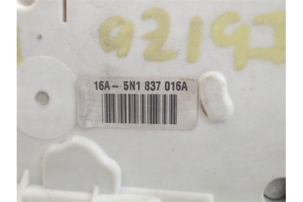 Recambio de cierre electromagnetico delantero derecho para seat ibiza berlina (6j5) 1.4 tdi referencia OEM IAM 16A5N1837016A  