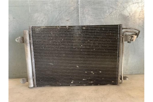 Recambio de radiador aire acondicionado para volkswagen golf vi (5k1) 1.6 advance referencia OEM IAM 1K082011AC  