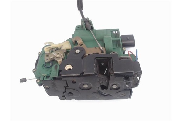 Recambio de cerradura puerta trasero izquierda para skoda octavia berlina (1u2) 1.9 tdi glx referencia OEM IAM 3B4839015AJ 10013