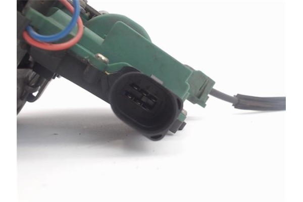 Recambio de cerradura puerta trasero izquierda para skoda octavia berlina (1u2) 1.9 tdi glx referencia OEM IAM 3B4839015AJ 10013