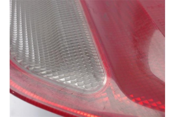 Recambio de piloto porton trasero derecho para mercedes-benz clase e (bm 210) berlina referencia OEM IAM 2088200664  