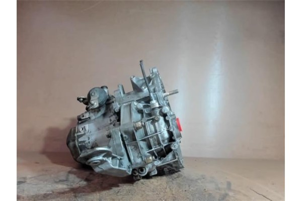 Recambio de caja cambios manual para fiat i punto (176) berlina 1.7 td 60 cult referencia OEM IAM 7696687  
