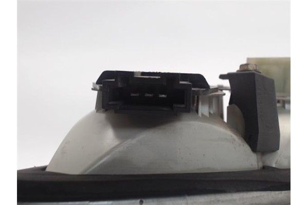 Recambio de piloto porton trasero derecho para mercedes-benz clase e (bm 210) berlina referencia OEM IAM 2088200664  