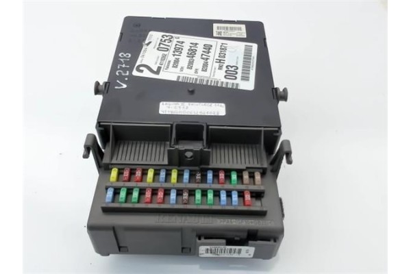 Recambio de caja fusibles/rele para renault laguna ii (bg0) 1.9 authentique referencia OEM IAM 8200413974 8200346814 