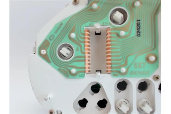 Recambio de cuadro completo para mitsubishi space star (dg0) 1.3 16v (dg1a) referencia OEM IAM MR489034 216539137 