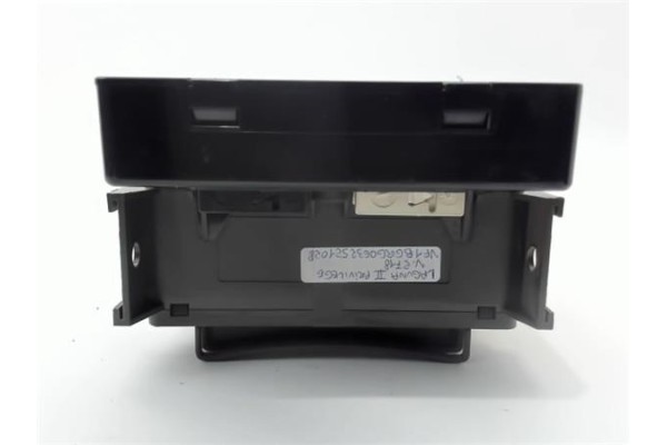 Recambio de caja fusibles/rele para renault laguna ii (bg0) 1.9 authentique referencia OEM IAM 8200413974 8200346814 