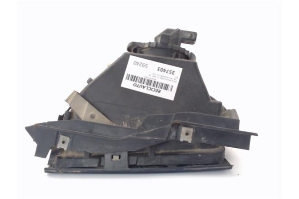 Recambio de faro antiniebla izquierdo para citroen xantia berlina 2.0 i 16v referencia OEM IAM 95668023  