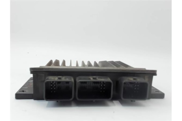 Recambio de centralita para renault megane ii berlina 3p 1.5 authentique confort referencia OEM IAM 8200259832 8200264698 