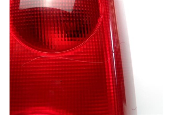 Recambio de piloto trasero derecho para opel agila 1.2 básico referencia OEM IAM 084421937  