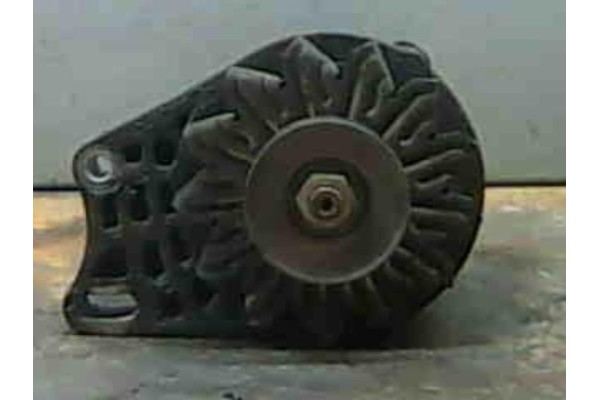 Recambio de alternador para seat terra 0.9 familiar referencia OEM IAM 63320002 AA125R 
