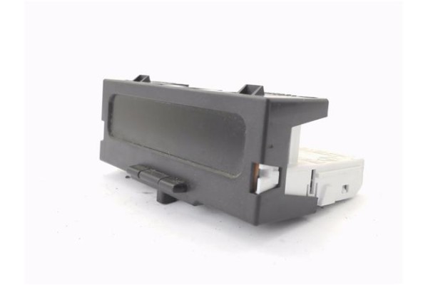 Recambio de display para renault megane ii classic berlina 2.0 expression referencia OEM IAM 8200350498A 216737697 