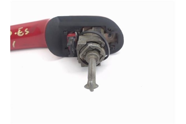 Recambio de maneta exterior delantero izquierda para bmw serie 3 berlina (e46) 2.0 320i referencia OEM IAM 51217002271 19370537 