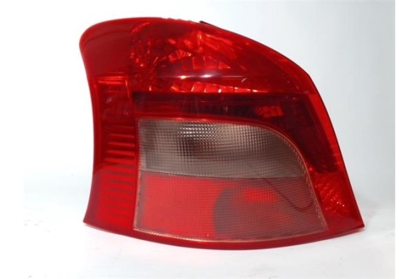 Recambio de piloto trasero izquierdo para toyota yaris (ksp9/scp9/nlp9) 1.4 d-4d referencia OEM IAM   