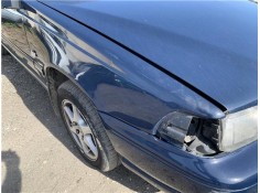 Recambio de aleta delantero derecha para volvo v70 familiar 2.5 referencia OEM IAM 9152680  