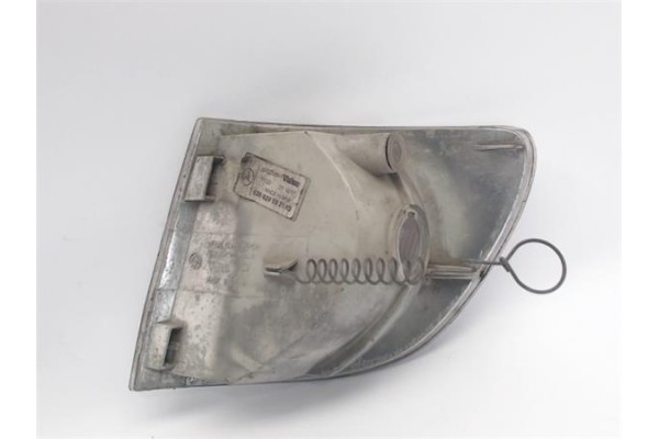 Recambio de intermitente delantero dcho para mercedes-benz vito kombi (638) referencia OEM IAM 6388209021K3  