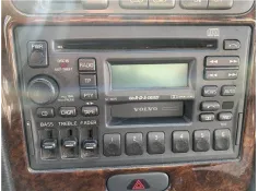Recambio de autoradio para volvo v70 familiar 2.5 referencia OEM IAM 8252036  