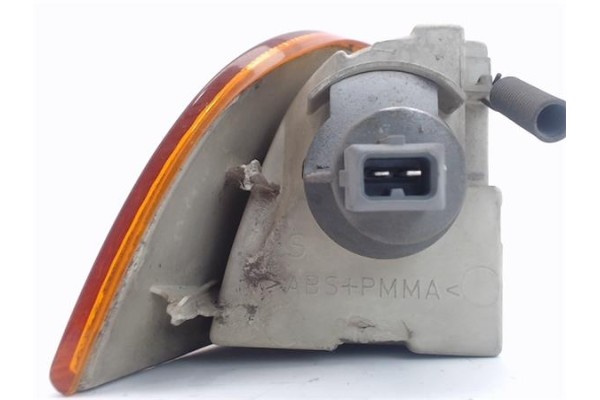 Recambio de intermitente delantero izquierdo para fiat i punto (176) berlina referencia OEM IAM    Recambio de intermitente delantero izquierdo para fiat i punto (176) berlina referencia OEM IAM