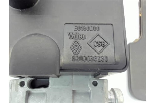 Recambio de llave para renault scenic ii (jm) referencia OEM IAM 8200033233  