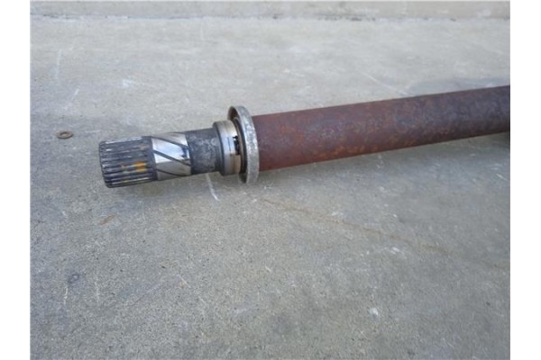 Recambio de palier delantero derecho para renault megane iii sport tourer 1.5 dynamique referencia OEM IAM 7711497448  