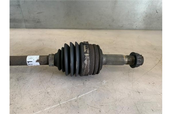 Recambio de palier delantero izquierdo para peugeot 107 1.0 básico referencia OEM IAM 3272JY  