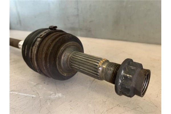 Recambio de palier delantero izquierdo para peugeot 107 1.0 básico referencia OEM IAM 3272JY  