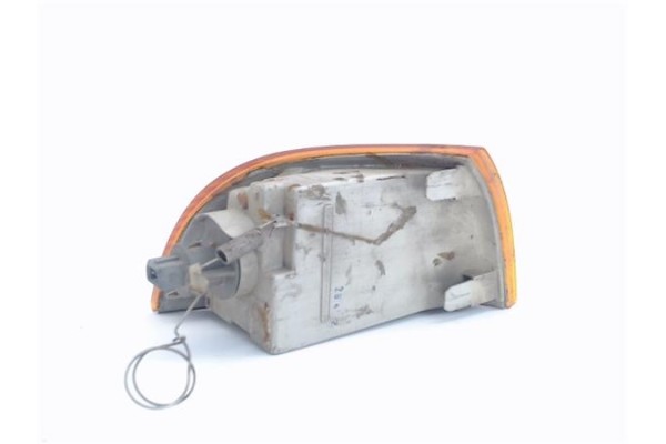 Recambio de intermitente delantero izquierdo para fiat i punto (176) berlina referencia OEM IAM    Recambio de intermitente delantero izquierdo para fiat i punto (176) berlina referencia OEM IAM