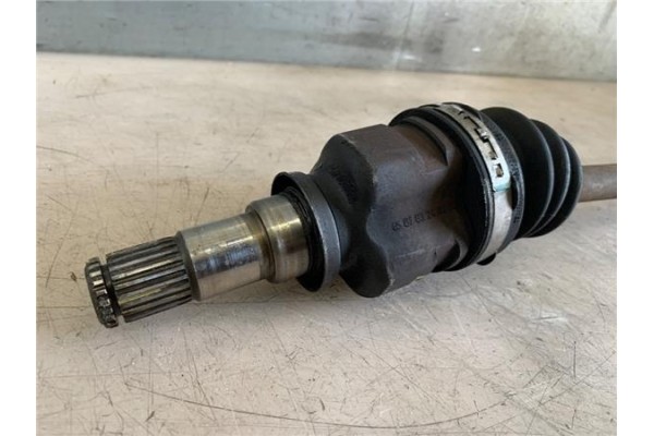 Recambio de palier delantero derecho para peugeot 107 1.0 básico referencia OEM IAM 3273JR  