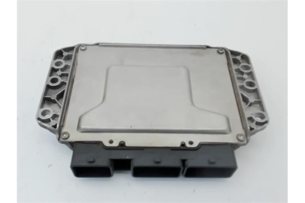 Recambio de centralita para renault scenic ii (jm) referencia OEM IAM 8200298457 8200298463 