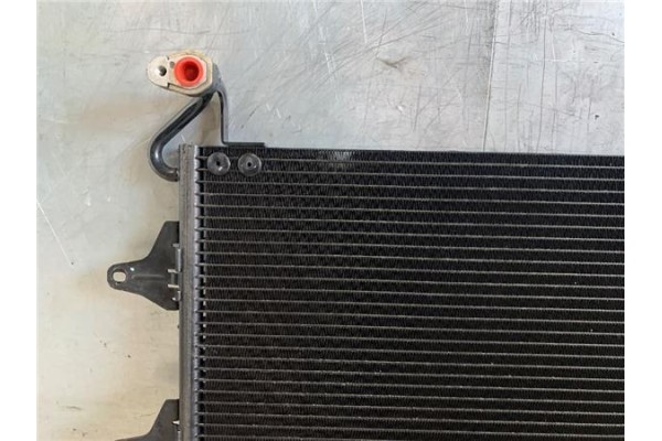 Recambio de radiador aire acondicionado para volkswagen polo iv (9n1) 1.4 tdi referencia OEM IAM 6Q0820411K  