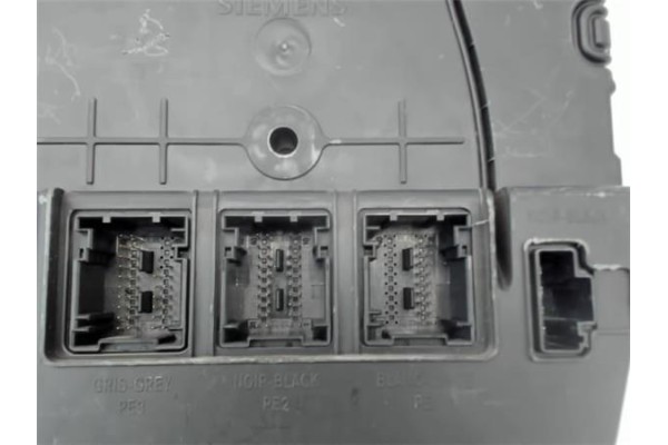 Recambio de caja fusibles/rele para renault scenic ii (jm) referencia OEM IAM 8200306434  