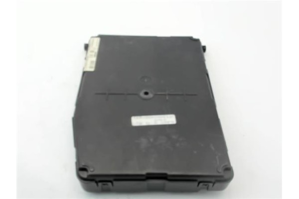 Recambio de caja fusibles/rele para renault scenic ii (jm) referencia OEM IAM 8200306434  