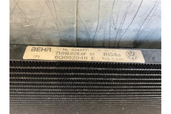 Recambio de radiador aire acondicionado para volkswagen polo iv (9n1) 1.4 tdi referencia OEM IAM 6Q0820411K  