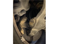 Recambio de mangueta delantero derecha para volvo v70 familiar 2.5 referencia OEM IAM 9140342  