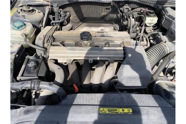 Recambio de motor completo para volvo v70 familiar 2.5 referencia OEM IAM B5252S  