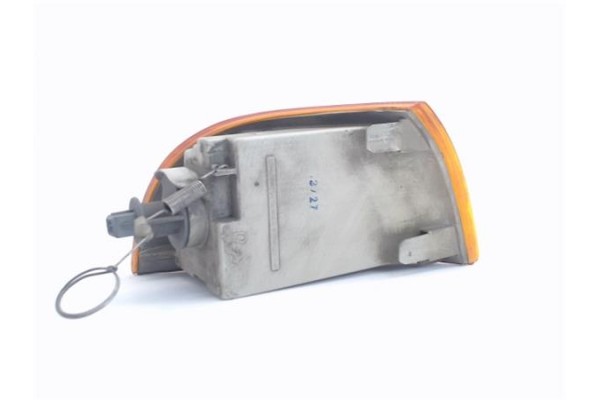 Recambio de intermitente delantero izquierdo para fiat i punto (176) berlina referencia OEM IAM    Recambio de intermitente delantero izquierdo para fiat i punto (176) berlina referencia OEM IAM