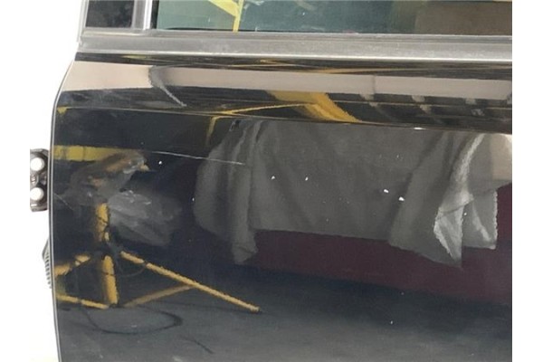 Recambio de puerta trasero izquierda para kia sorento (bl) 2.5 crdi referencia OEM IAM 77033E111  