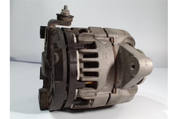 Recambio de alternador para toyota yaris (ksp9/scp9/nlp9) 1.4 d-4d referencia OEM IAM 270600N011 0124225055 