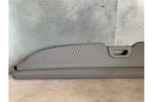 Recambio de bandeja trasero para kia sorento (bl) 2.5 crdi referencia OEM IAM 857323E010CY  