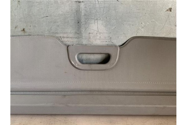 Recambio de bandeja trasero para kia sorento (bl) 2.5 crdi referencia OEM IAM 857323E010CY  