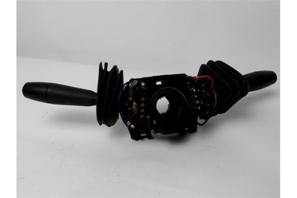 Recambio de mando intermitencia para piaggio porter furgón 1.2 d referencia OEM IAM 321357  