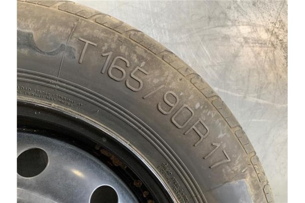 Recambio de neumatico rueda repuesto para kia sorento (bl) 2.5 crdi referencia OEM IAM 529103E900  