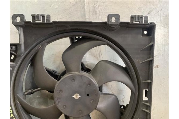 Recambio de electroventilador para nissan micra (k12e) 1.2 16v referencia OEM IAM 1831442016E 1831717016D 