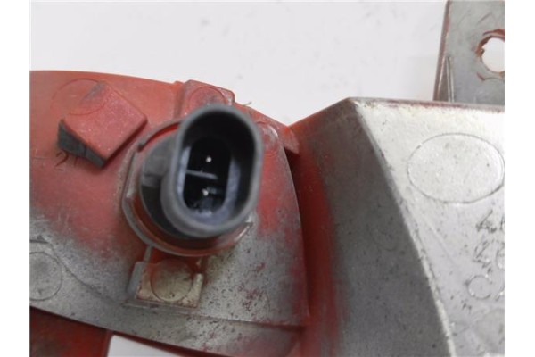 Recambio de piloto defensa trasero izquierdo para alfa romeo gt (125) 1.9 jtd referencia OEM IAM 461519999 461507486 