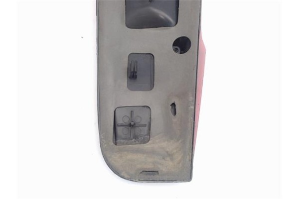 Recambio de piloto porton trasero izquierdo para fiat ii punto (188) berlina referencia OEM IAM   