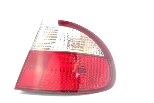 Recambio de piloto trasero derecho para daewoo lanos 1.4 se referencia OEM IAM   