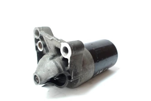 Recambio de motor arranque para renault megane ii berlina 3p 2.0 luxe privilege referencia OEM IAM 8200466754 0001106023 7700115
